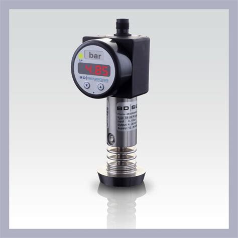 DS200P Sanitary Low Range Pressure Gauge, Switch and Sensor